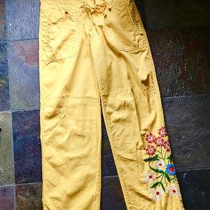 Johnny Was embroidered pants!